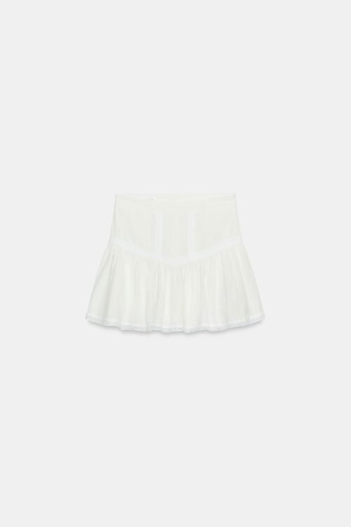 Jupe courte en coton bio blanche à volant, taille haute, plissée et légère, modèle femme
