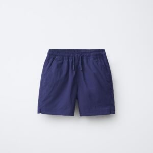 Short garçon en coton bio bleu uni avec taille élastique et cordon, vue face, produit enfant
