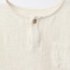 T-shirt garçon en lin écru à bouton bois, col rond et poche poitrine, taille enfant